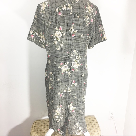 Debra Martin Flower Dress - Picture 4 of 8